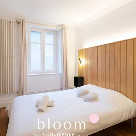 Le Prestige Place Carriere De Standing Apartment